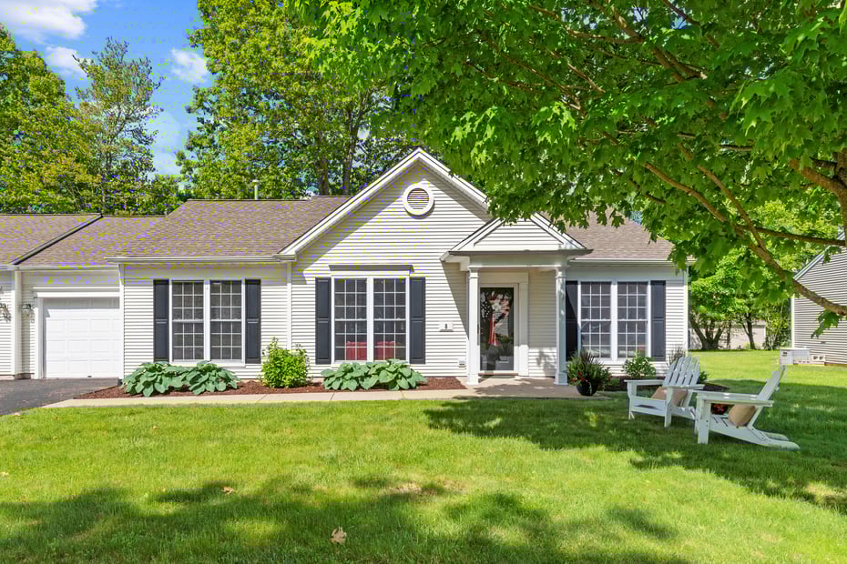 8 Cypress Way Photo 1