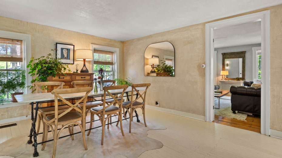 63 Albany Avenue Photo 7