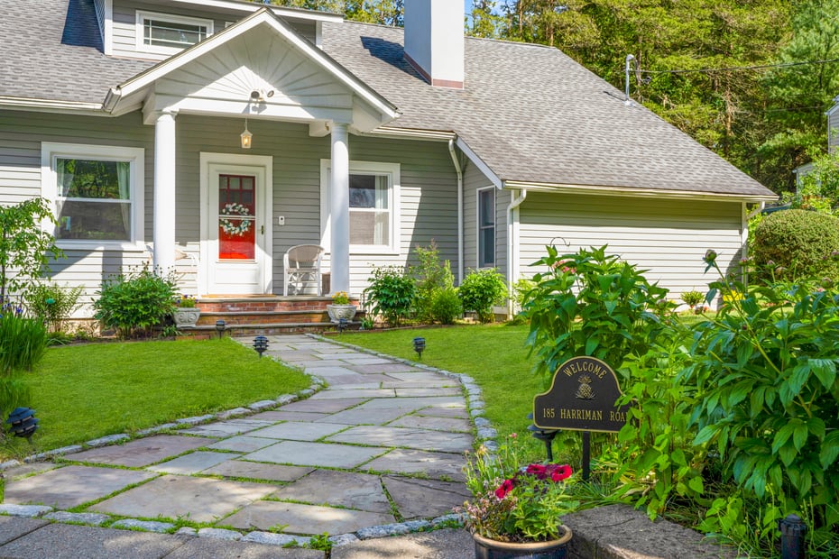 185 Harriman Road Photo 2