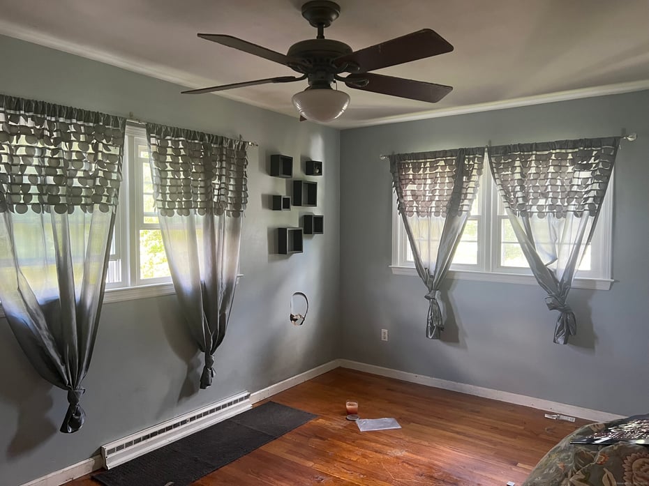 126 Branford Road Photo 5