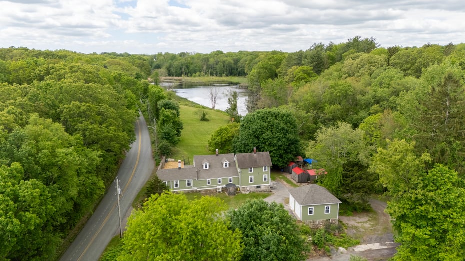 538 Scotland Road Photo 2