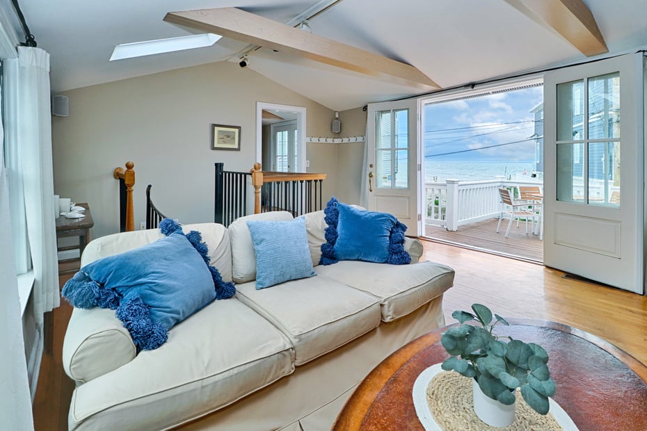 1007 Fairfield Beach Road Photo 19