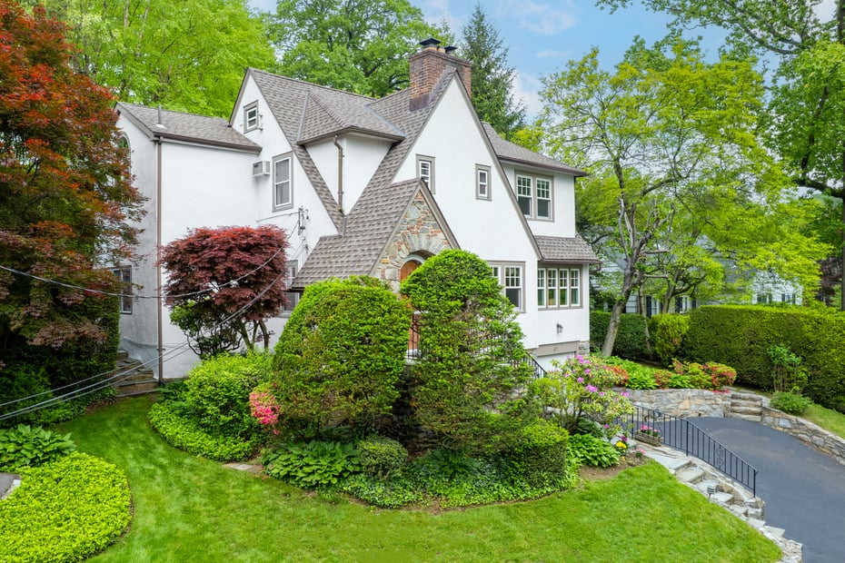 67 Walbrooke Road Photo 2
