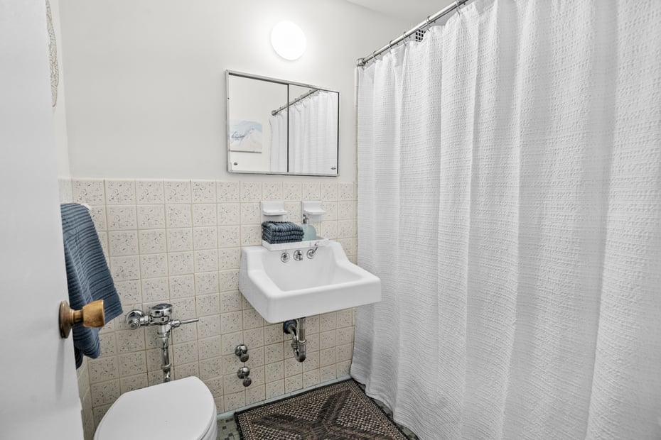 642 Locust Street  #3K Photo 10