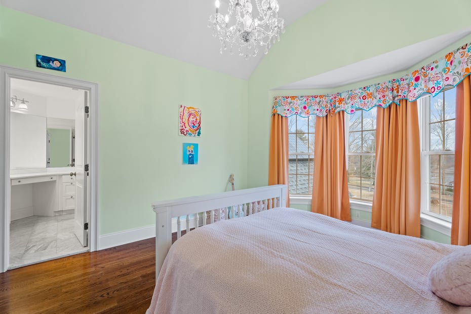 24 North Racebrook Road Photo 28