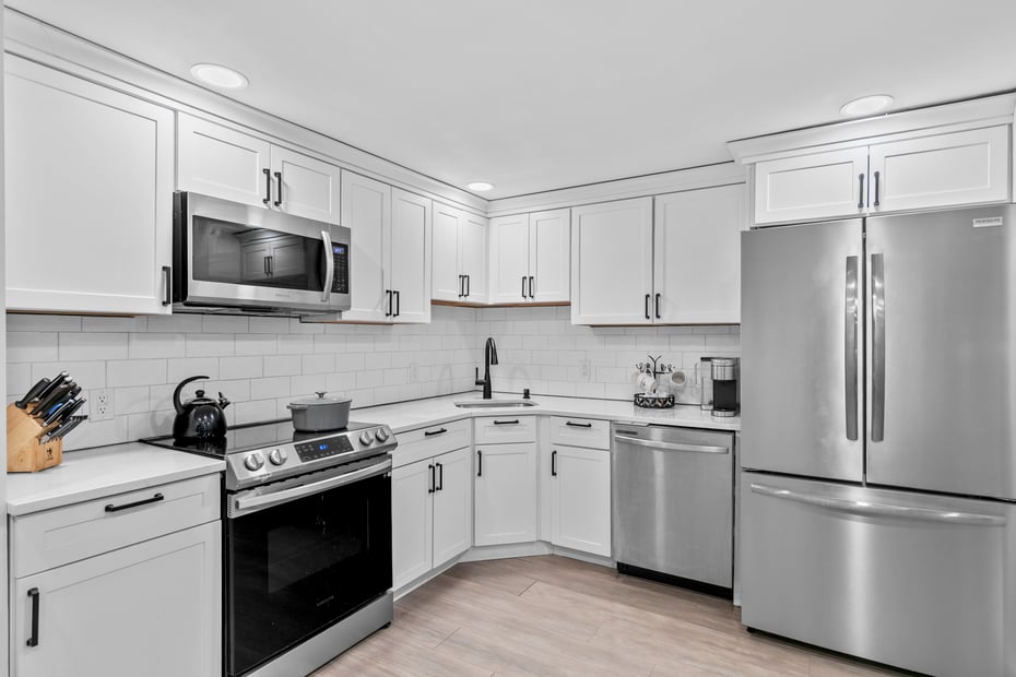 73 North Road Photo 18