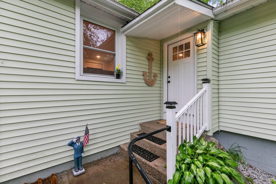 73 North Road Photo 6