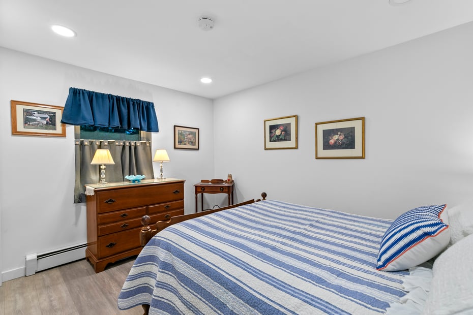 73 North Road Photo 20