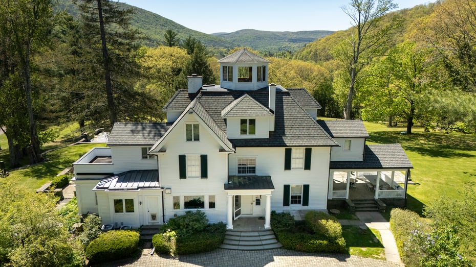 390 Erpf Road Photo 19