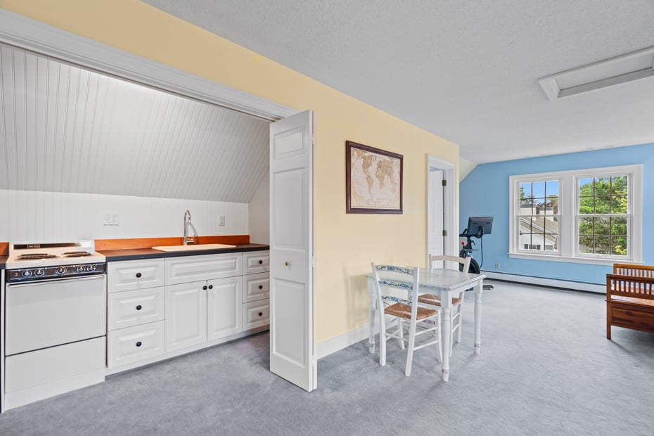 18 Ferry Road Photo 32