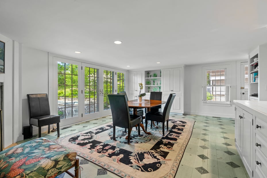 25 Johnny Cake Hill Road Photo 16