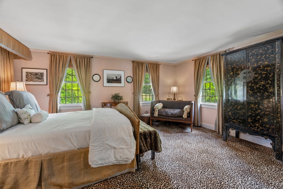 25 Johnny Cake Hill Road Photo 35
