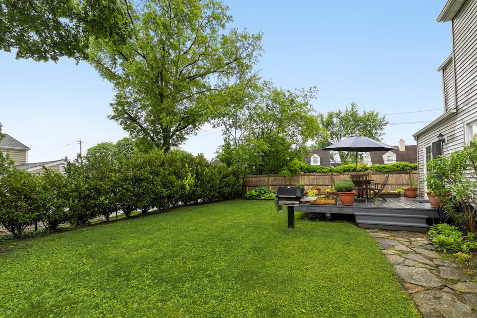 69 Howard Avenue Photo 19