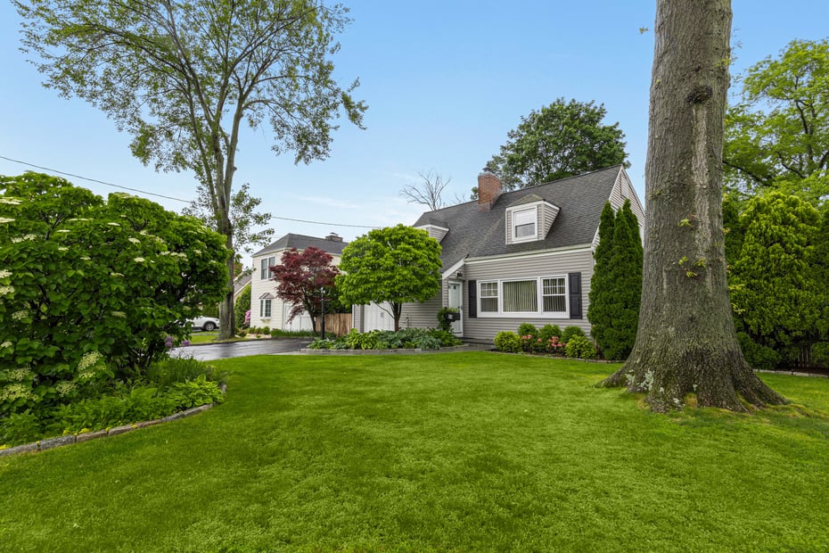 69 Howard Avenue Photo 23