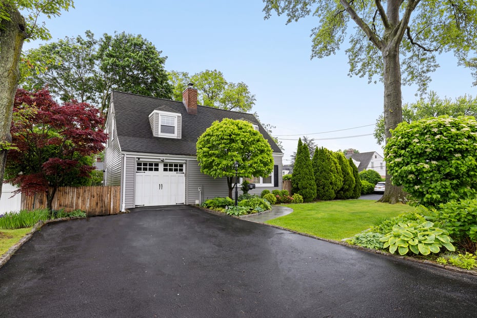 69 Howard Avenue Photo 25