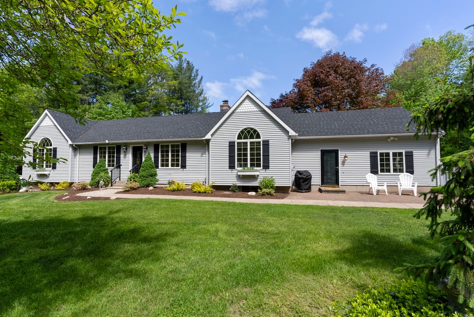 55 Lyon Road Photo 1