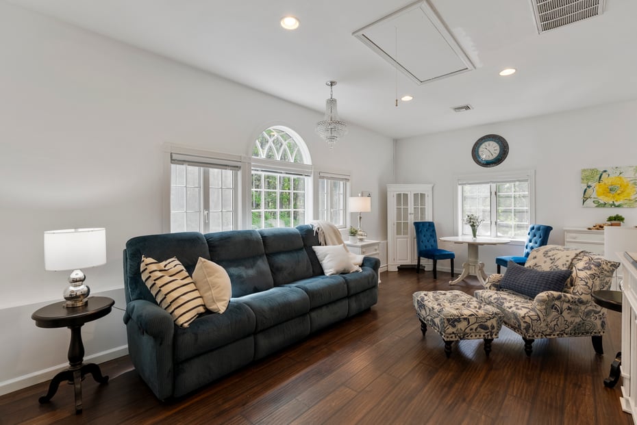 55 Lyon Road Photo 25