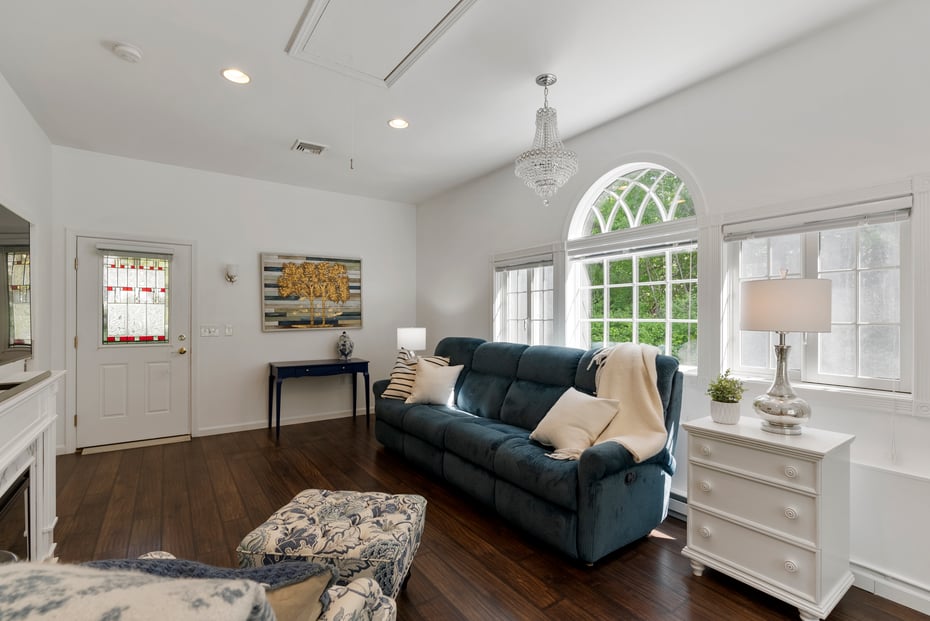 55 Lyon Road Photo 26