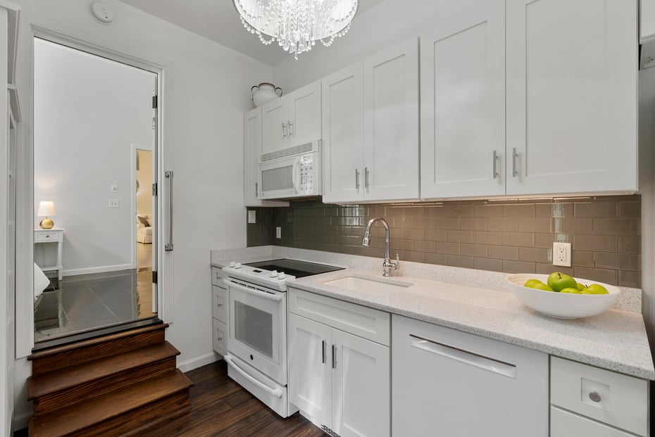 55 Lyon Road Photo 28