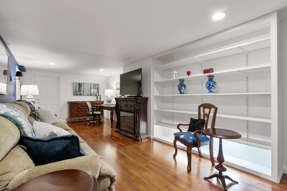 55 Lyon Road Photo 34