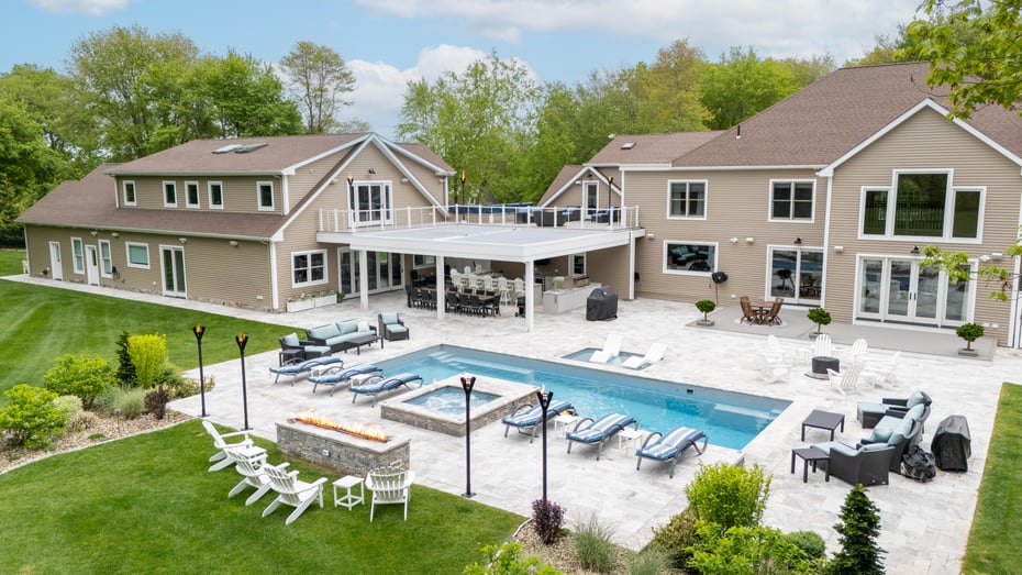 15A Shore Road Photo 1