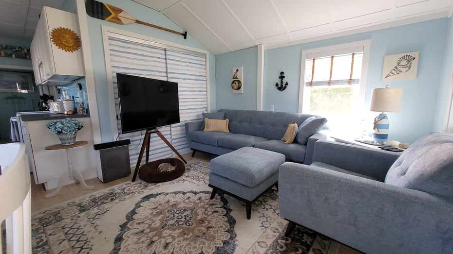 7 Third Street Photo 4