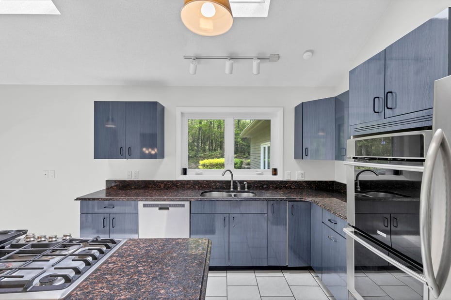 20a Bush Hill Drive Photo 6