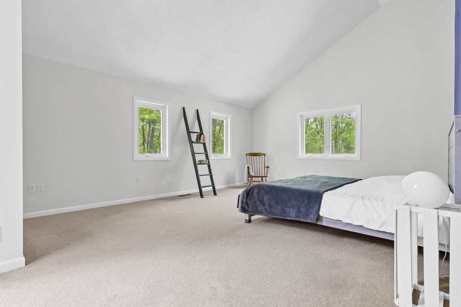 20a Bush Hill Drive Photo 14