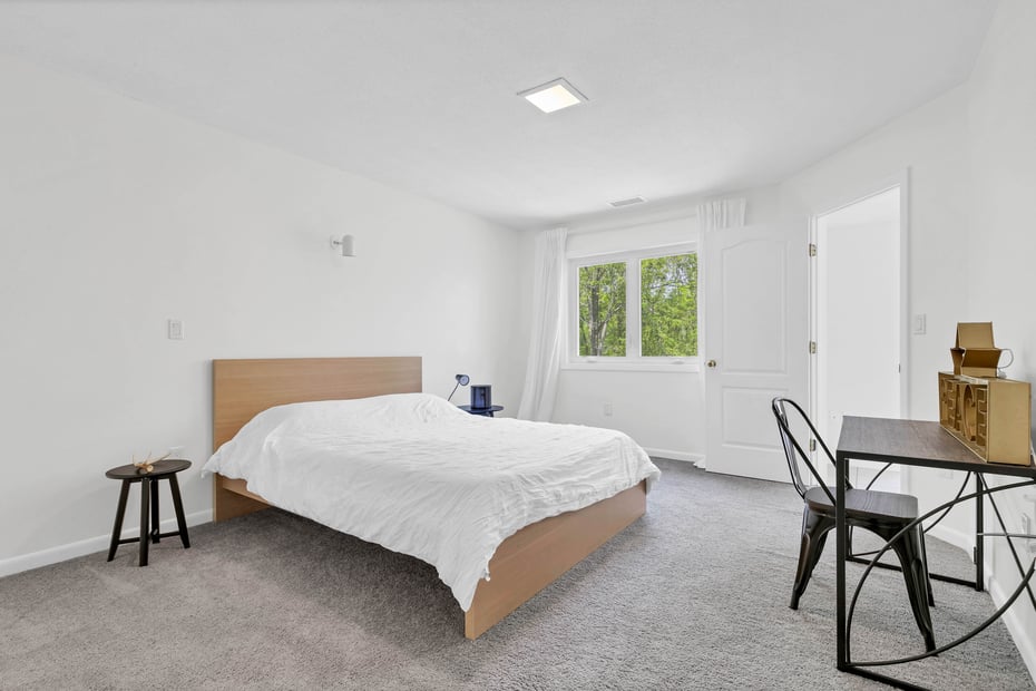 20a Bush Hill Drive Photo 23