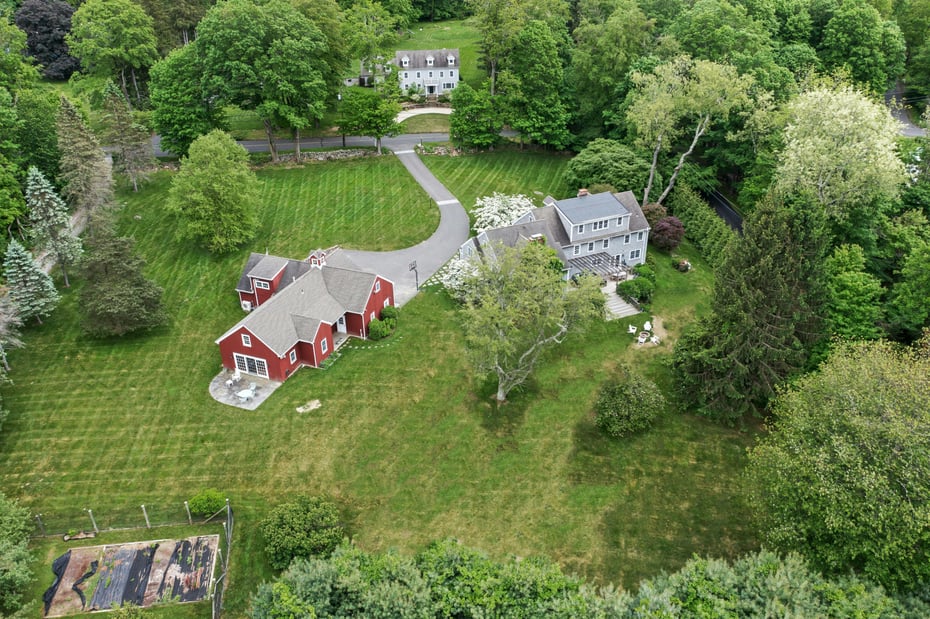 135 Limekiln Road Photo 40