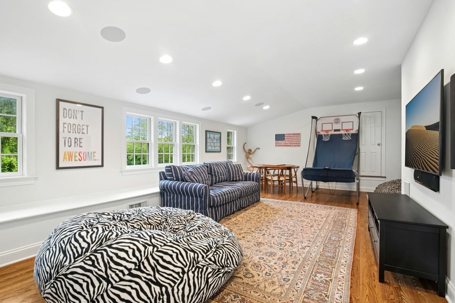 135 Limekiln Road Photo 28