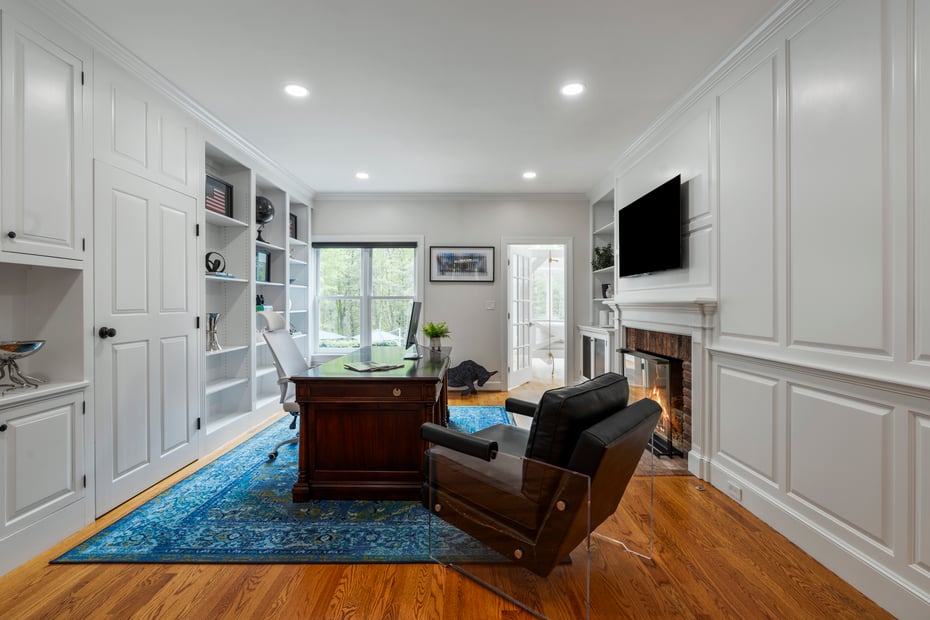 16 Whitehall Place Photo 15