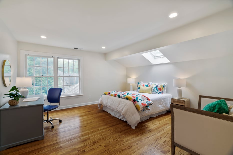 16 Whitehall Place Photo 28