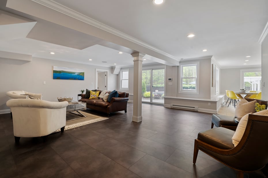 16 Whitehall Place Photo 31
