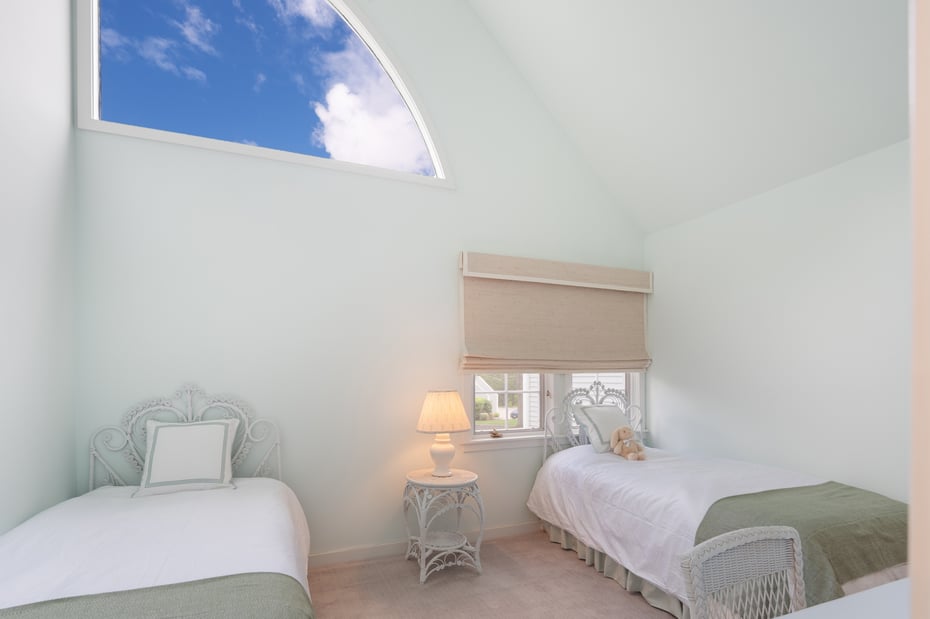 44 Hale Lane Photo 20