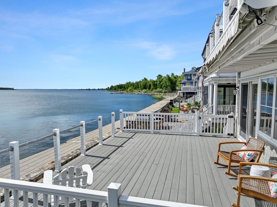 48 Harbor View Avenue Photo 1