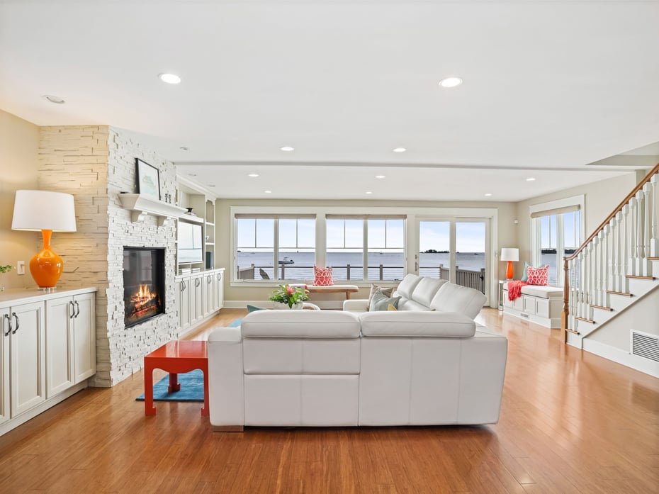 48 Harbor View Avenue Photo 4