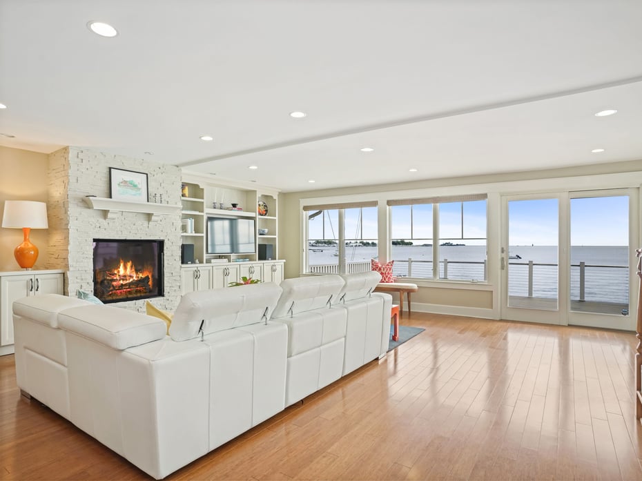 48 Harbor View Avenue Photo 7