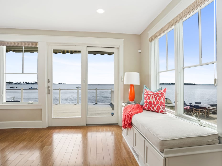 48 Harbor View Avenue Photo 9