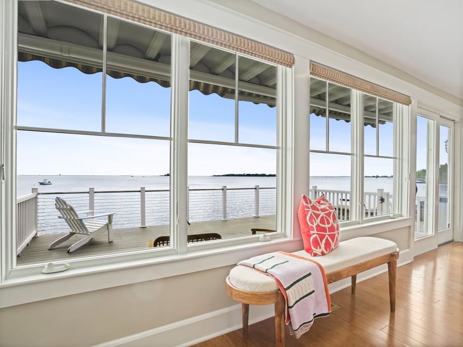 48 Harbor View Avenue Photo 10