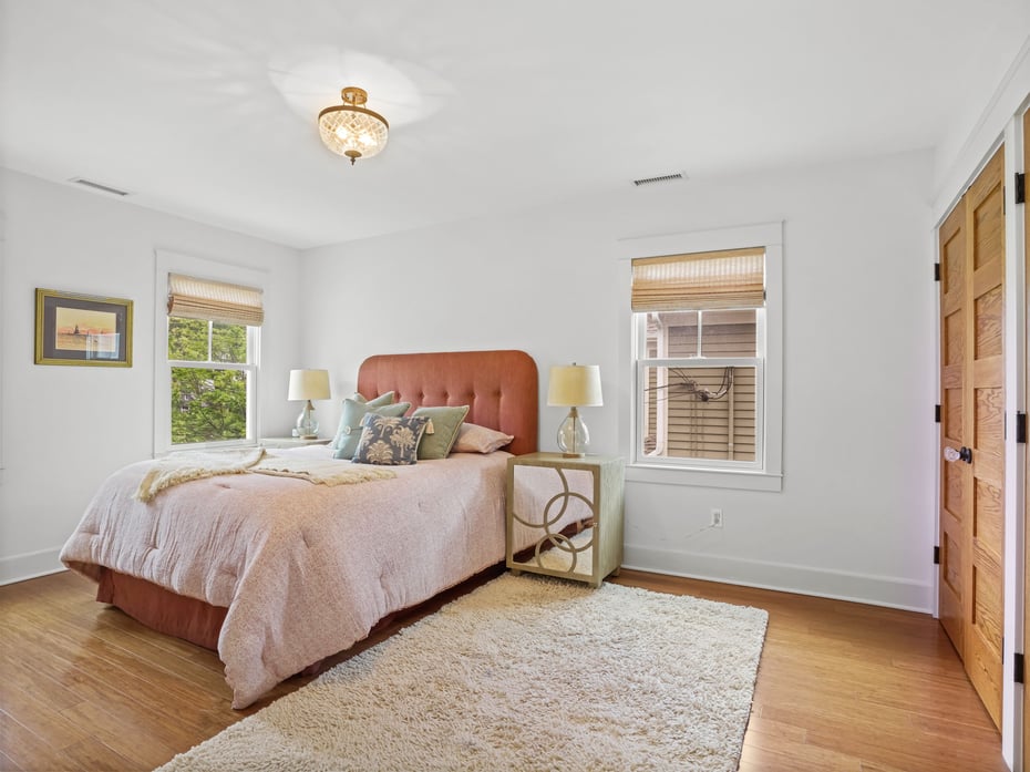 48 Harbor View Avenue Photo 20
