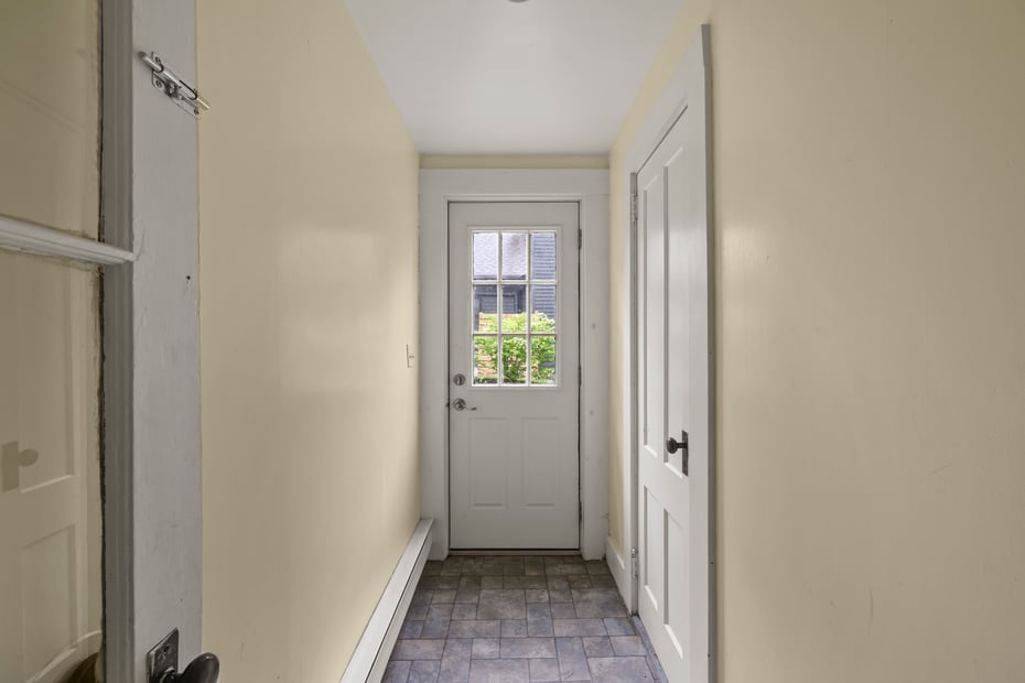 9 High St Photo 33