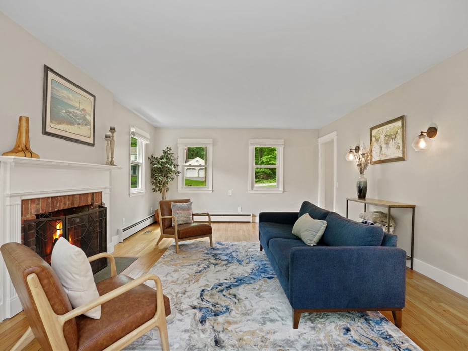 37 Saint Johns Road Photo 4