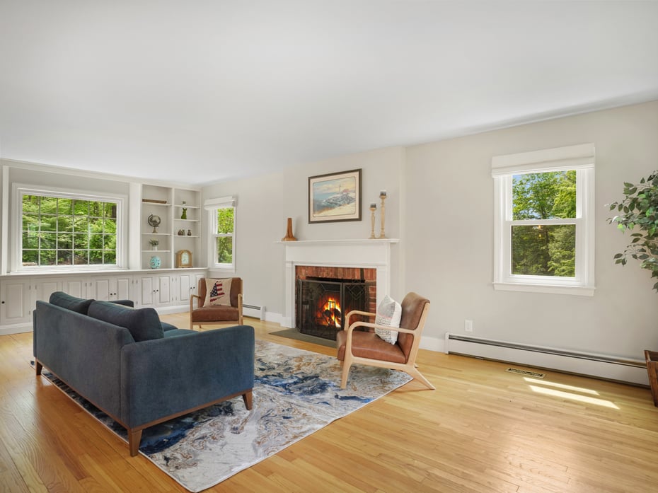 37 Saint Johns Road Photo 5