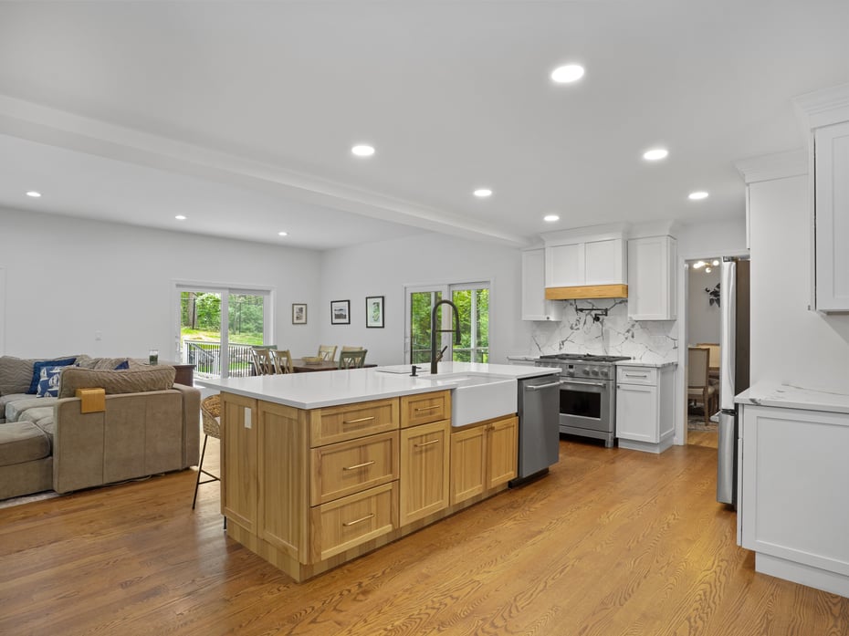 37 Saint Johns Road Photo 10