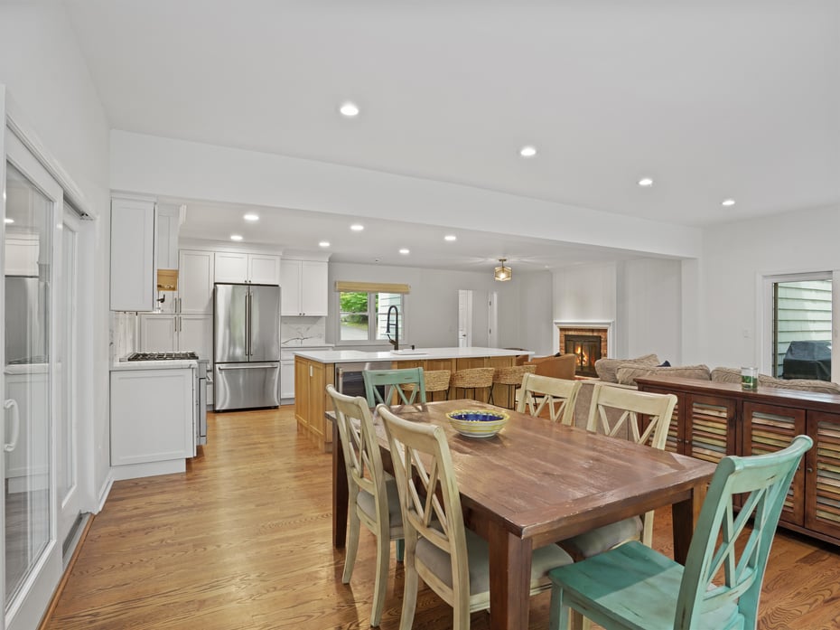 37 Saint Johns Road Photo 16