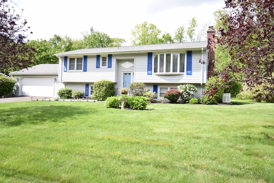 15 Valley Brook Road Photo 1