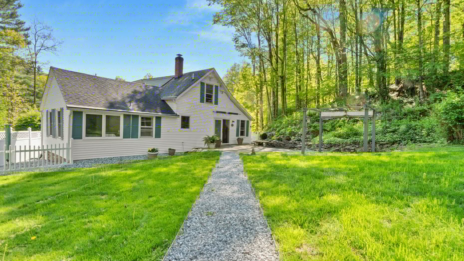 95 Miller Road Photo 4