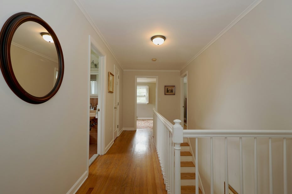 33 Preston Road Photo 23