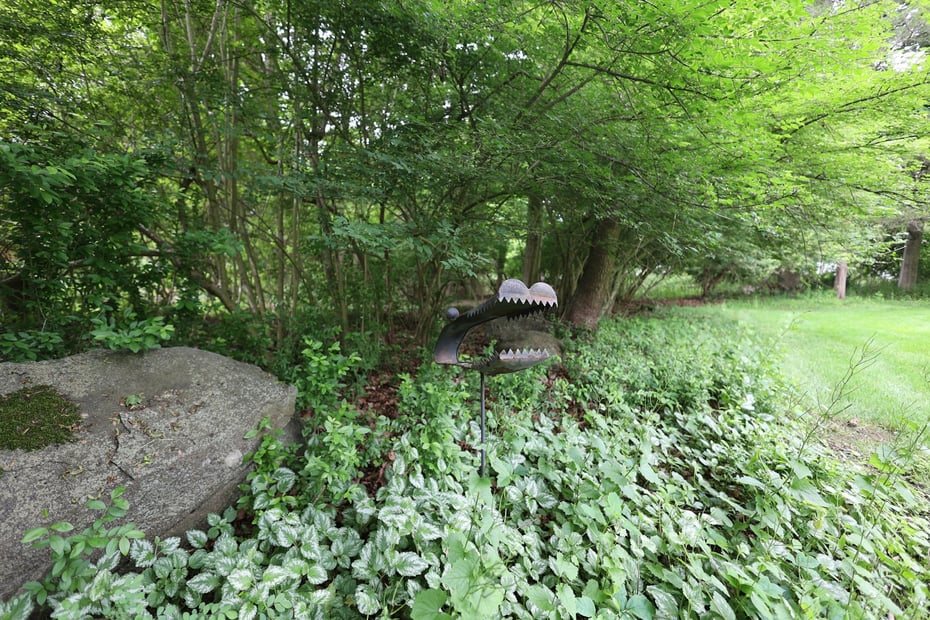 33 Preston Road Photo 34